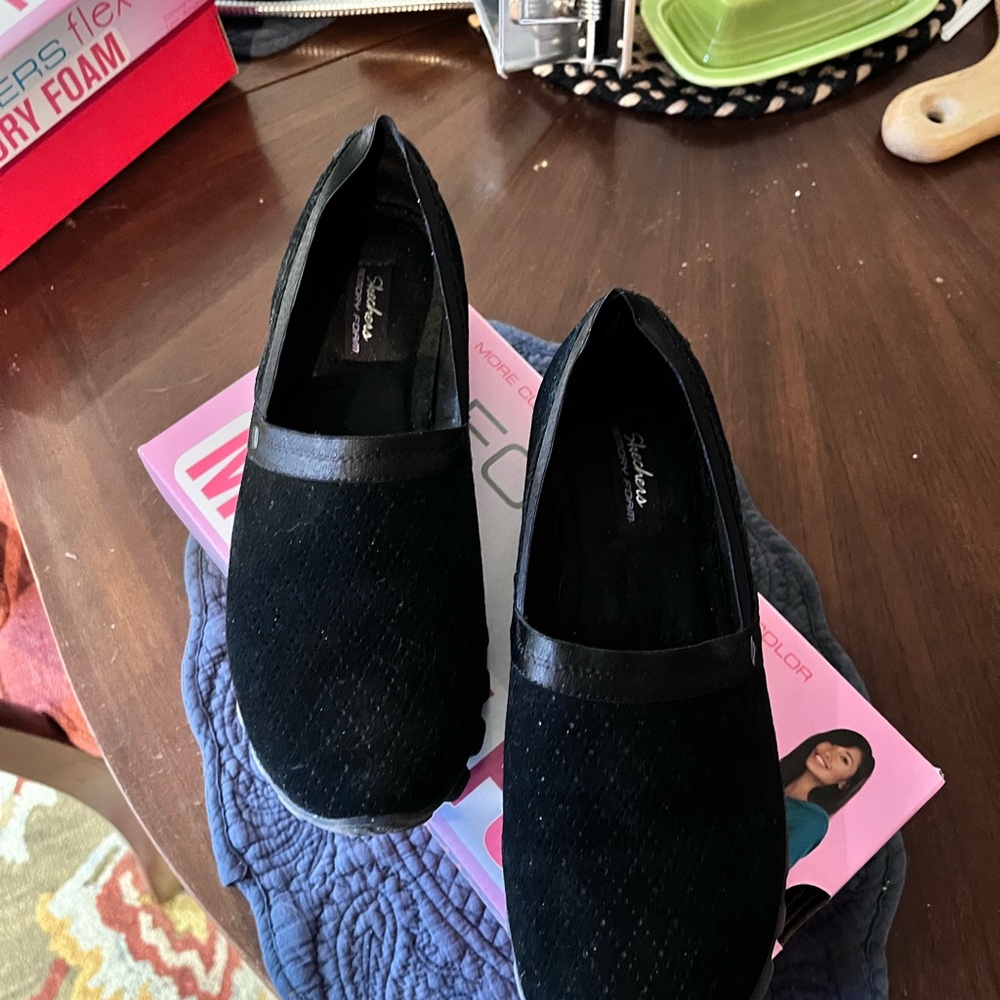 Skechers Black Slip-On Memory Foam Flats - Picture 2 of 5